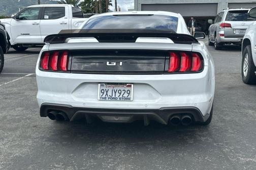 Oxford White 2019 Ford Mustang GT Premium