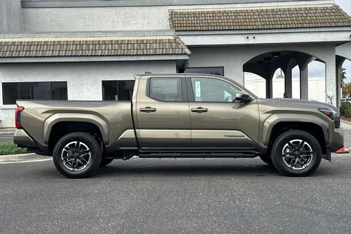 2025 Toyota Tacoma TRD Sport