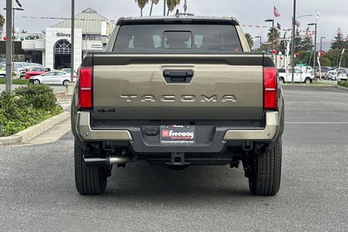 2025 Toyota Tacoma TRD Sport