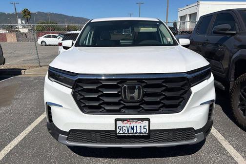 Platinum White 2023 Honda Pilot 2WD EX-L 8 Passenger