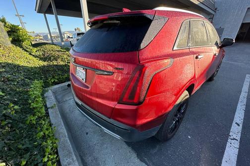 2021 Cadillac XT5 Premium Luxury