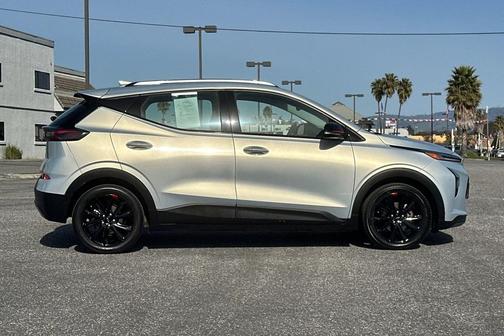 2023 Chevrolet Bolt EUV FWD LT