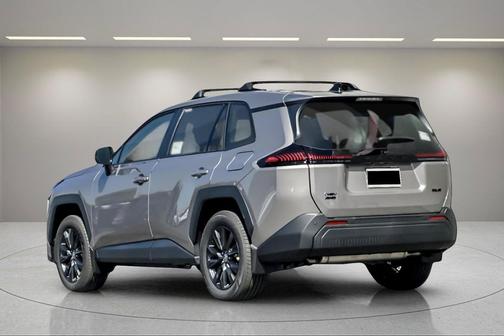 Meteor 2026 Toyota RAV4 XLE Premium
