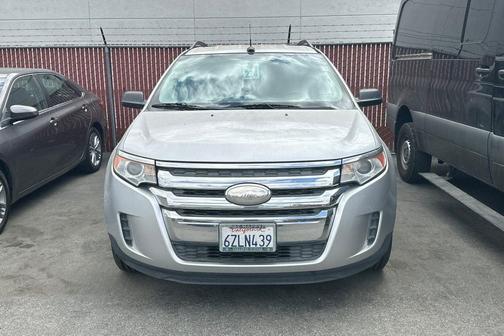 Ingot Silver 2013 Ford Edge SE