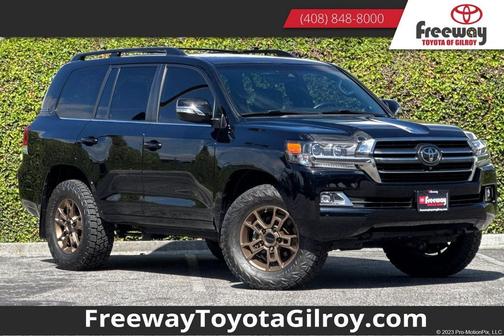Midnight Black Metallic 2020 Toyota Land Cruiser Base