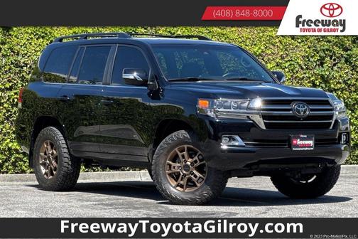 Midnight Black Metallic 2020 Toyota Land Cruiser Base