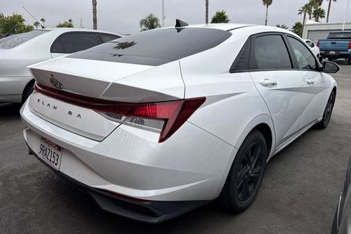 Quartz 2021 Hyundai ELANTRA SEL
