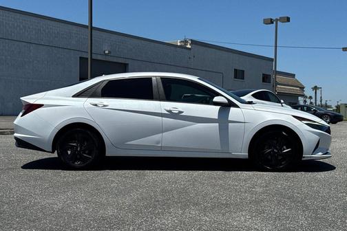 Quartz 2021 Hyundai ELANTRA SEL