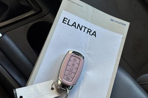 Quartz 2021 Hyundai ELANTRA SEL
