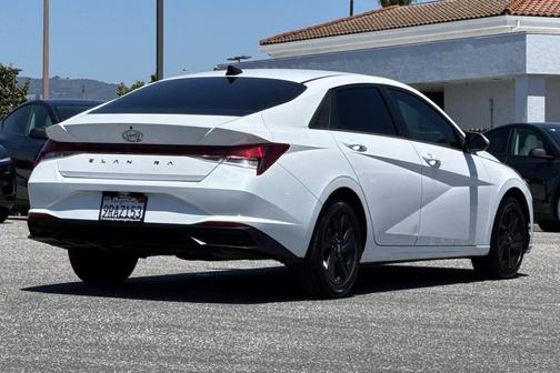 Quartz 2021 Hyundai ELANTRA SEL