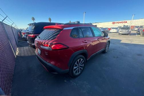 2024 Toyota Corolla Cross XLE