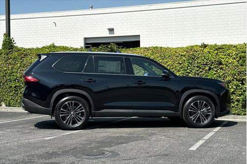 2025 Toyota Grand Highlander Hybrid Limited MAX