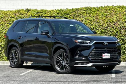 2025 Toyota Grand Highlander Hybrid Limited MAX