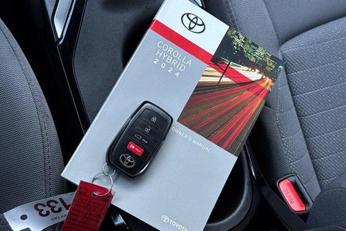 Celestite 2024 Toyota Corolla Hybrid SE