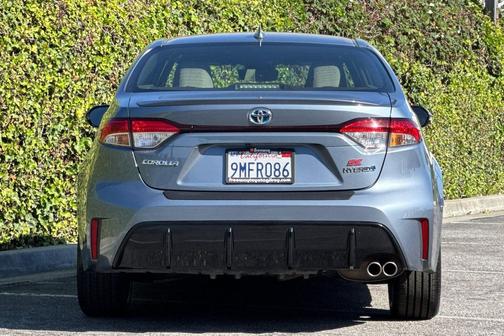Celestite 2024 Toyota Corolla Hybrid SE