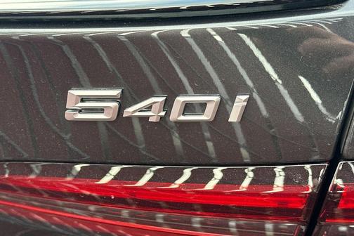 2024 BMW 540 i xDrive