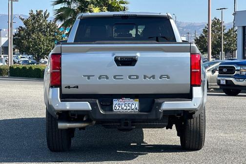 2024 Toyota Tacoma TRD Sport