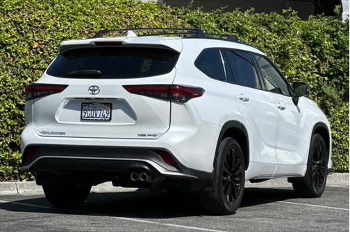 2023 Toyota Highlander XSE