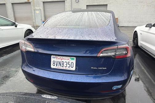 Deep Blue Metallic 2021 Tesla Model 3 Long Range