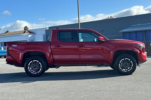 2025 Toyota Tacoma TRD Sport