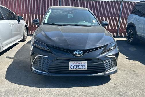 Midnight Black Metallic 2022 Toyota Camry LE
