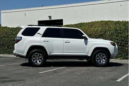 2021 Toyota 4Runner TRD Off Road
