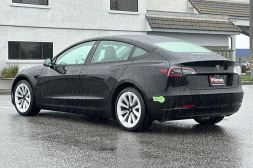 2023 Tesla Model 3 Standard Range