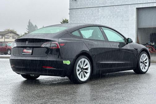 2023 Tesla Model 3 Standard Range
