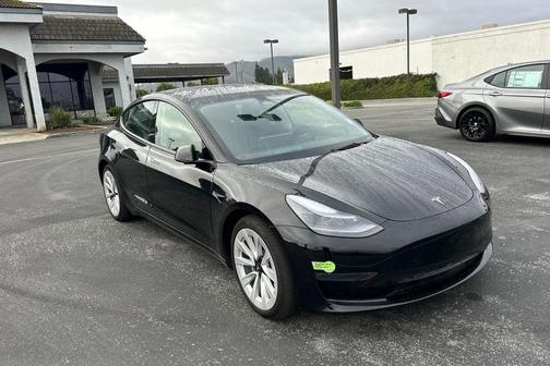 2023 Tesla Model 3 Standard Range
