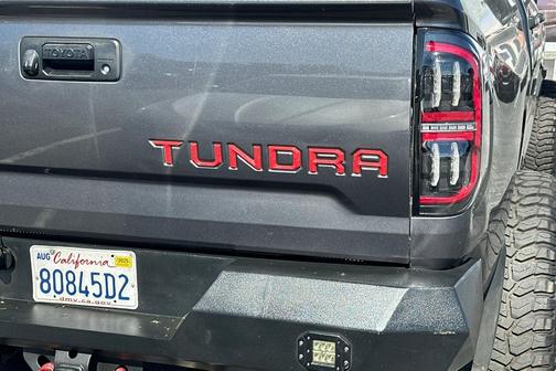 2015 Toyota Tundra SR5