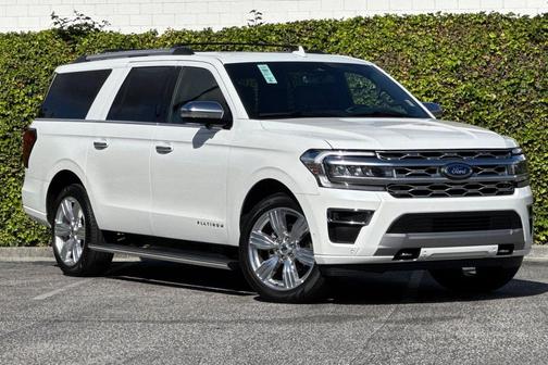 Star White Metallic Tri-Coat 2024 Ford Expedition Max Platinum