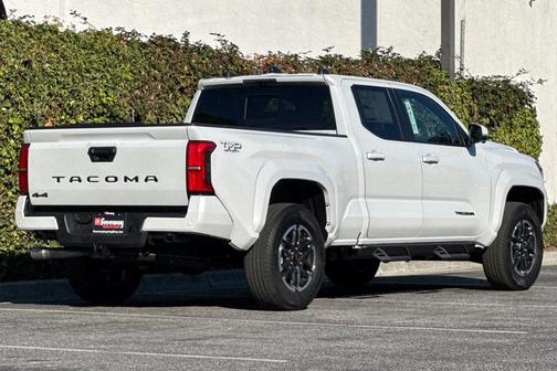 2025 Toyota Tacoma TRD Sport