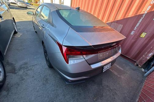 2023 Hyundai ELANTRA HEV Blue