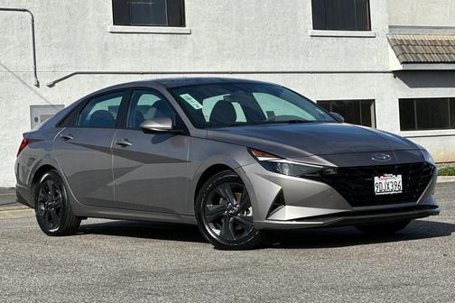 2023 Hyundai ELANTRA HEV Blue