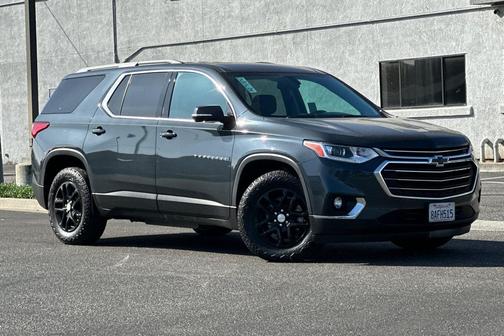 2018 Chevrolet Traverse LT Cloth