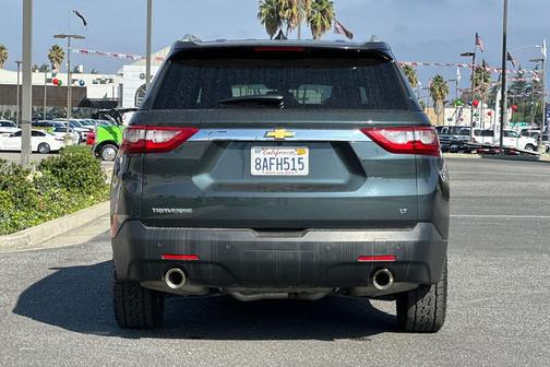 2018 Chevrolet Traverse LT Cloth