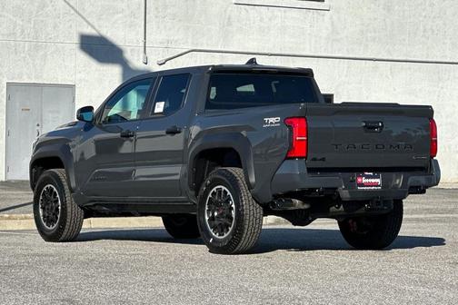 2026 Toyota Tacoma Hybrid TRD Off Road