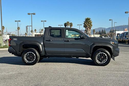 2026 Toyota Tacoma Hybrid TRD Off Road