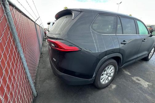 2025 Toyota Grand Highlander XLE