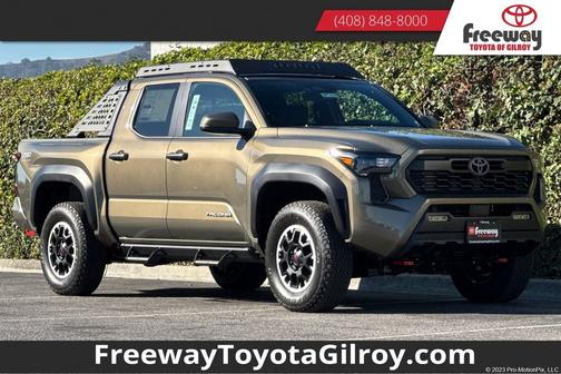 2025 Toyota Tacoma TRD Off-Road