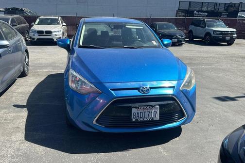 Dark Blue 2017 Toyota Yaris iA Base
