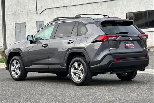 2022 Toyota Highlander L