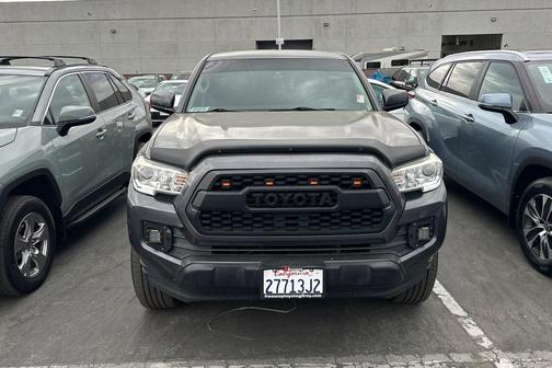 2017 Toyota Tacoma SR
