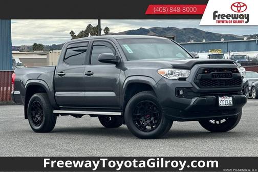 2017 Toyota Tacoma SR
