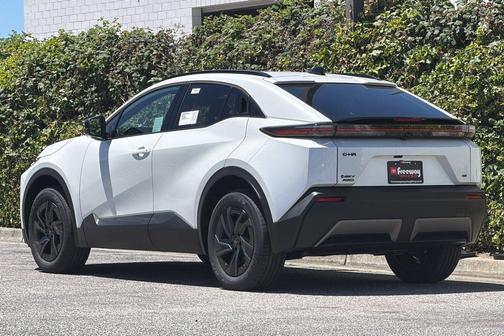 Wind Chill Prl 2026 Toyota C-HR SE