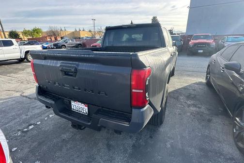 2025 Toyota Tacoma SR5