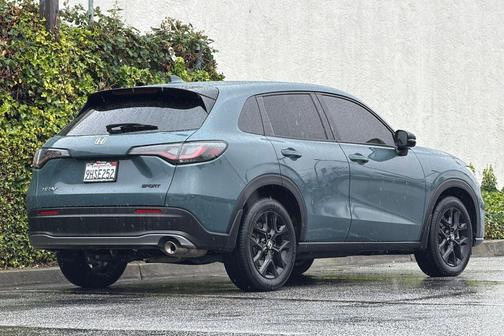 Urban Gray 2024 Honda HR-V Sport