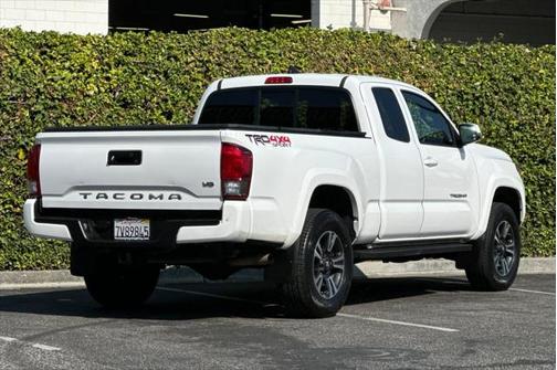 2017 Toyota Tacoma TRD Sport