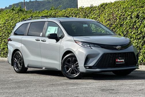 2026 Toyota Sienna XSE 7 Passenger