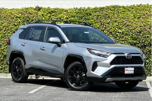 2025 Toyota RAV4 Hybrid SE